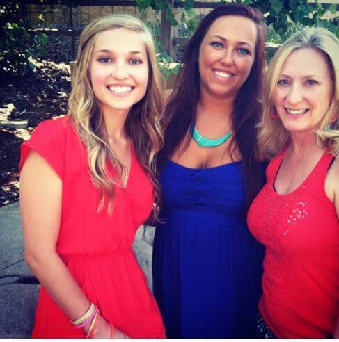 Haley Rowe with her sister, and mother.